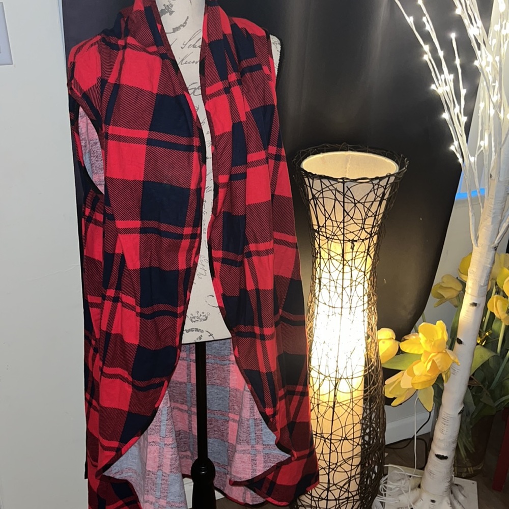 Long checkered cardigan